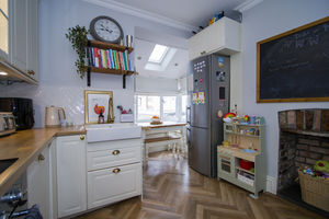 Photo 16- click for photo gallery